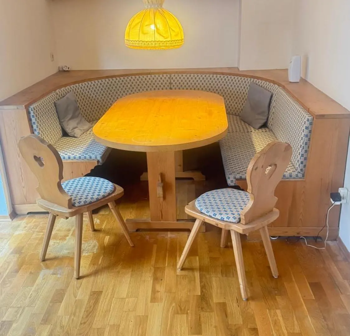 Apartment 110 Sqm Family Accommodation With Generous Private Outdoor Area Innsbruck Austria